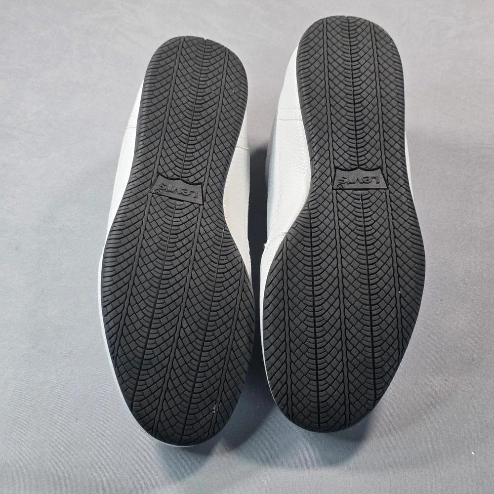 Levis Mens White Low Top Sneakers Comfort Insole Shoes Size 10 New Without box